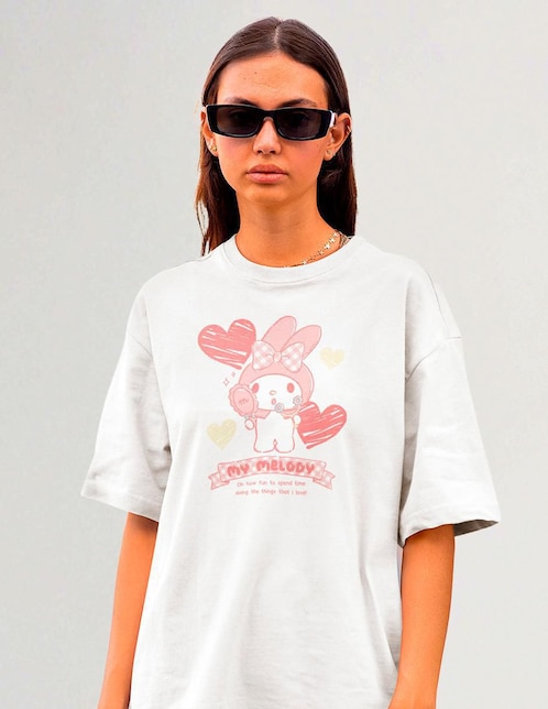 Playera manga corta Sanrio cuello redondo para mujer