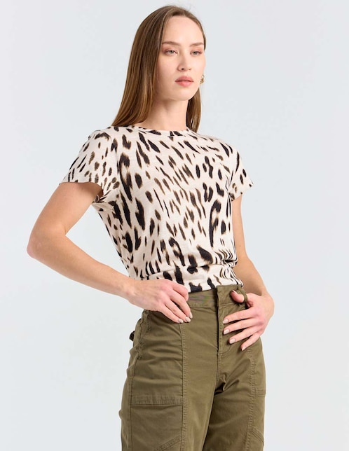 Playera manga corta cuello redondo para mujer 1