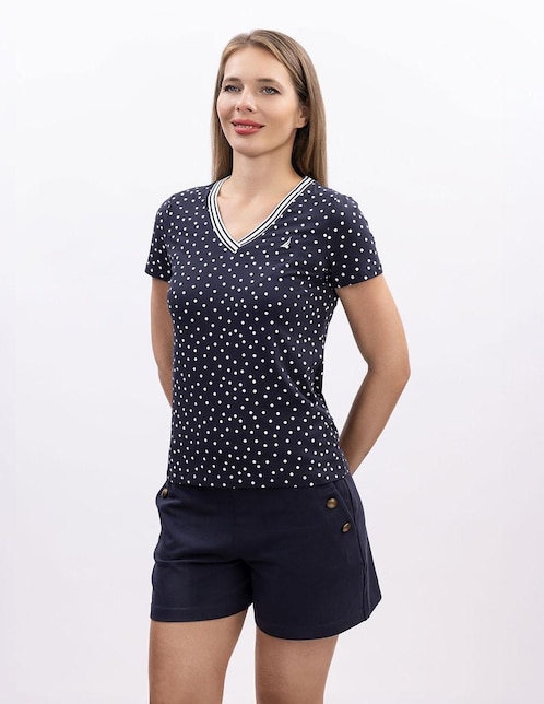 Playera manga corta Nautica cuello V para mujer
