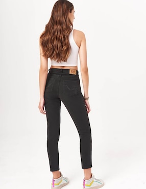 Jeans mom Rapsodia corte cintura alta para mujer