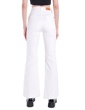 Jeans campana Oggi para mujer