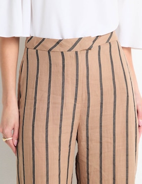 Pantalón relaxed Kur.Kuma amplio para mujer