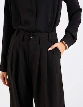 Pantalón relaxed Kur.Kuma amplio para mujer
