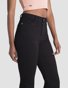 Jeans relaxed flare Oggi Jeans para mujer