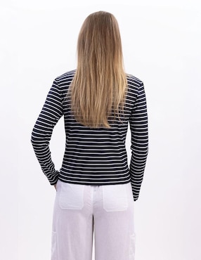 Playera manga larga Nautica cuello ojal para mujer