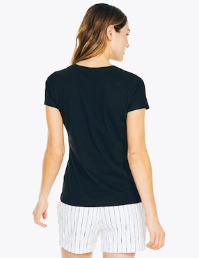 Playera manga corta Nautica Basi cuello V para mujer