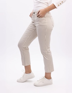 Pantalón capri Nautica slim para mujer