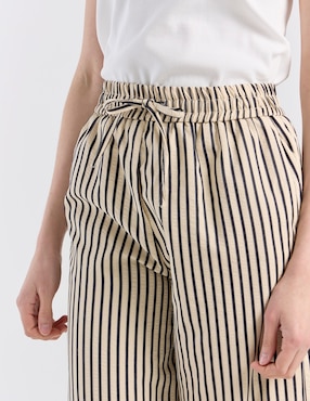 Pantalón relaxed Kur.Kuma amplio para mujer