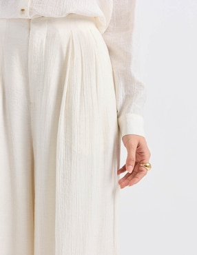 Pantalón relaxed Kur.Kuma amplio para mujer