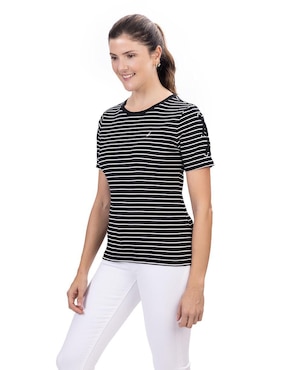 Playera manga corta Nautica cuello redondo para mujer