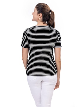 Playera manga corta Nautica cuello redondo para mujer