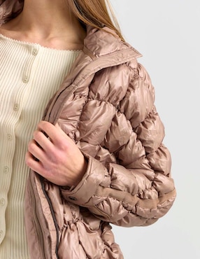 Chamarra acolchada BCBG para mujer