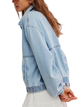 Chamarra denim Free People de mezclilla para mujer