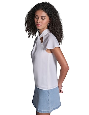 Blusa Bcbg manga corta para mujer