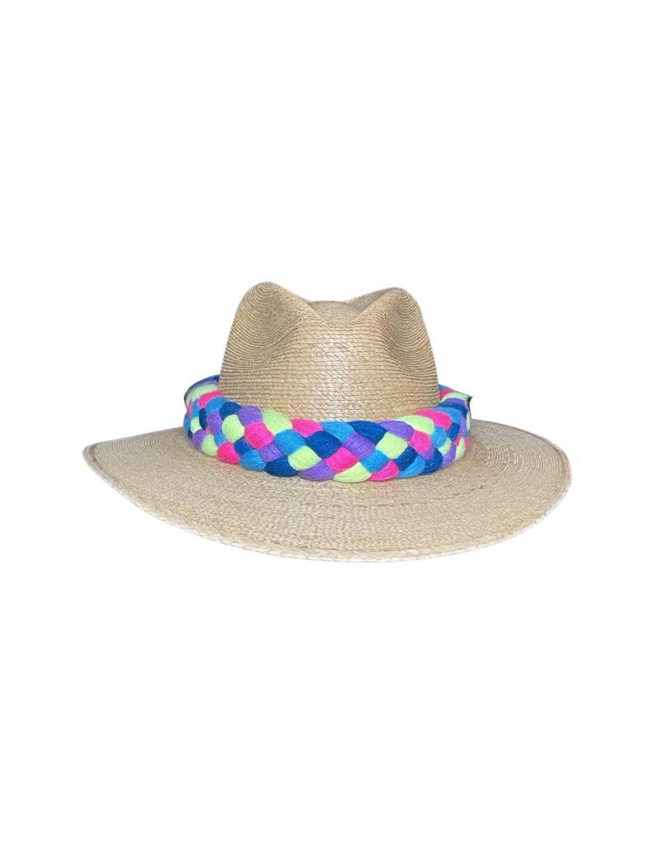 Sombrero para mujer artesanal de palma fina decorado con listón