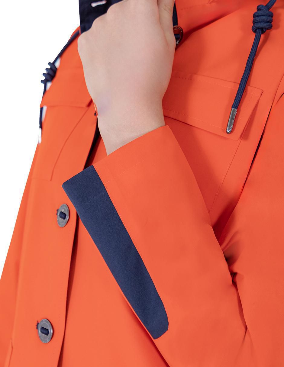 Gabardina impermeable con capucha para mujer 3