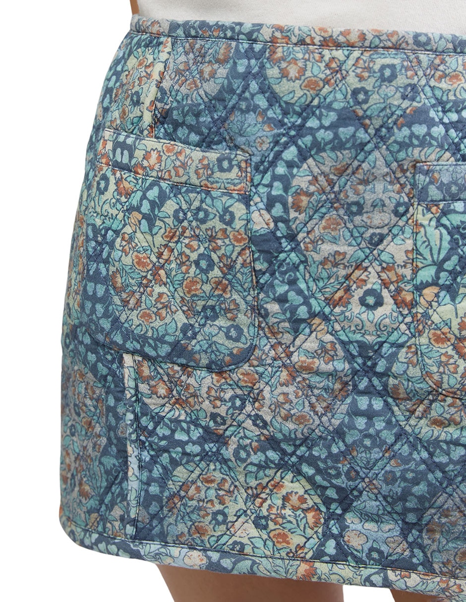 Falda mini a la cintura 5