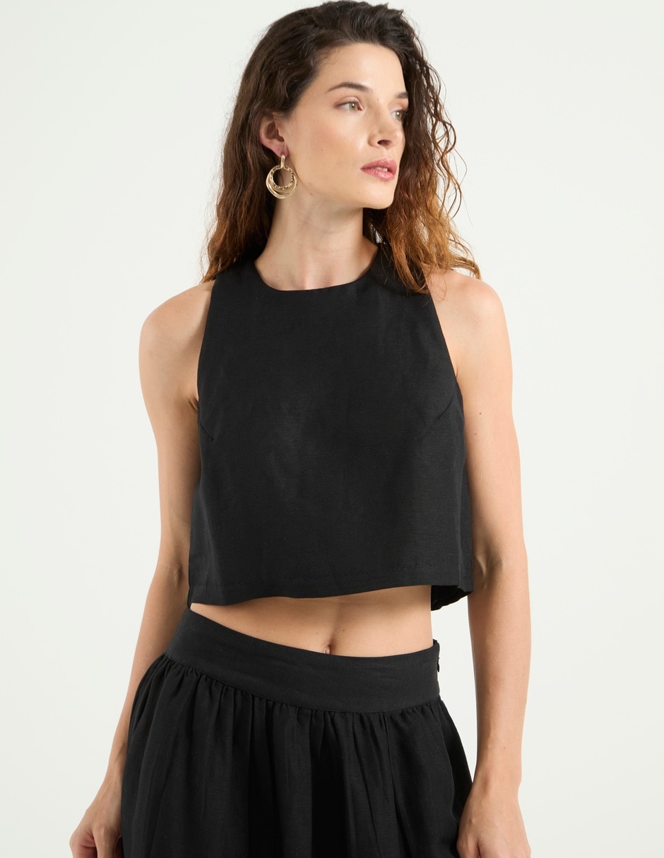 Top cuello redondo escote regular Top cuello redondo escote regular