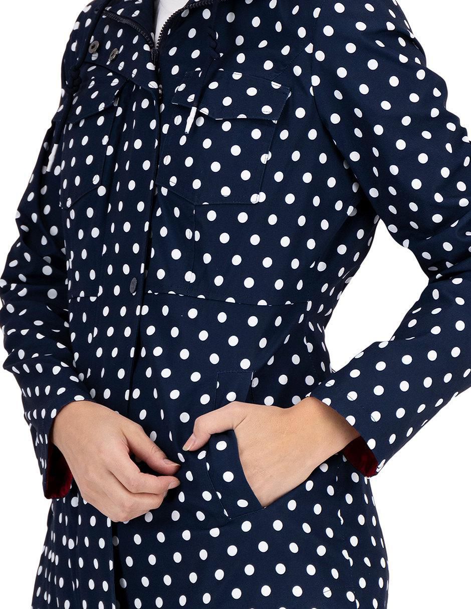 Gabardina con capucha para mujer 2