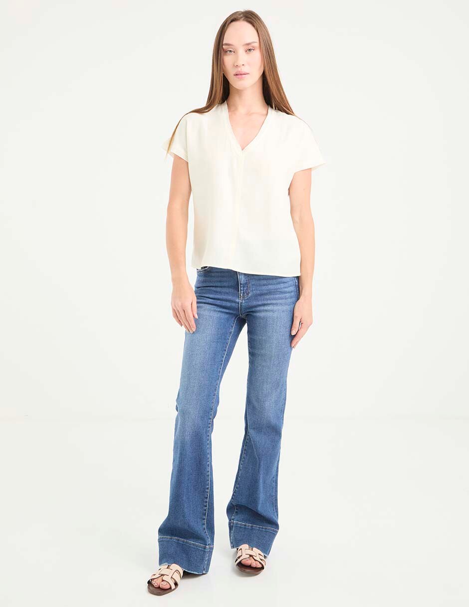 Jeans acampanado para mujer 6