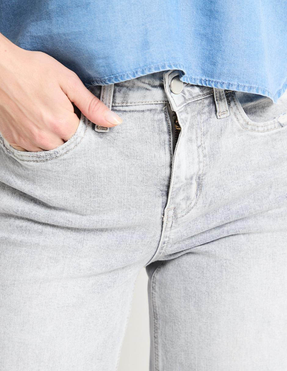 Jeans relaxed wide leg para mujer 4