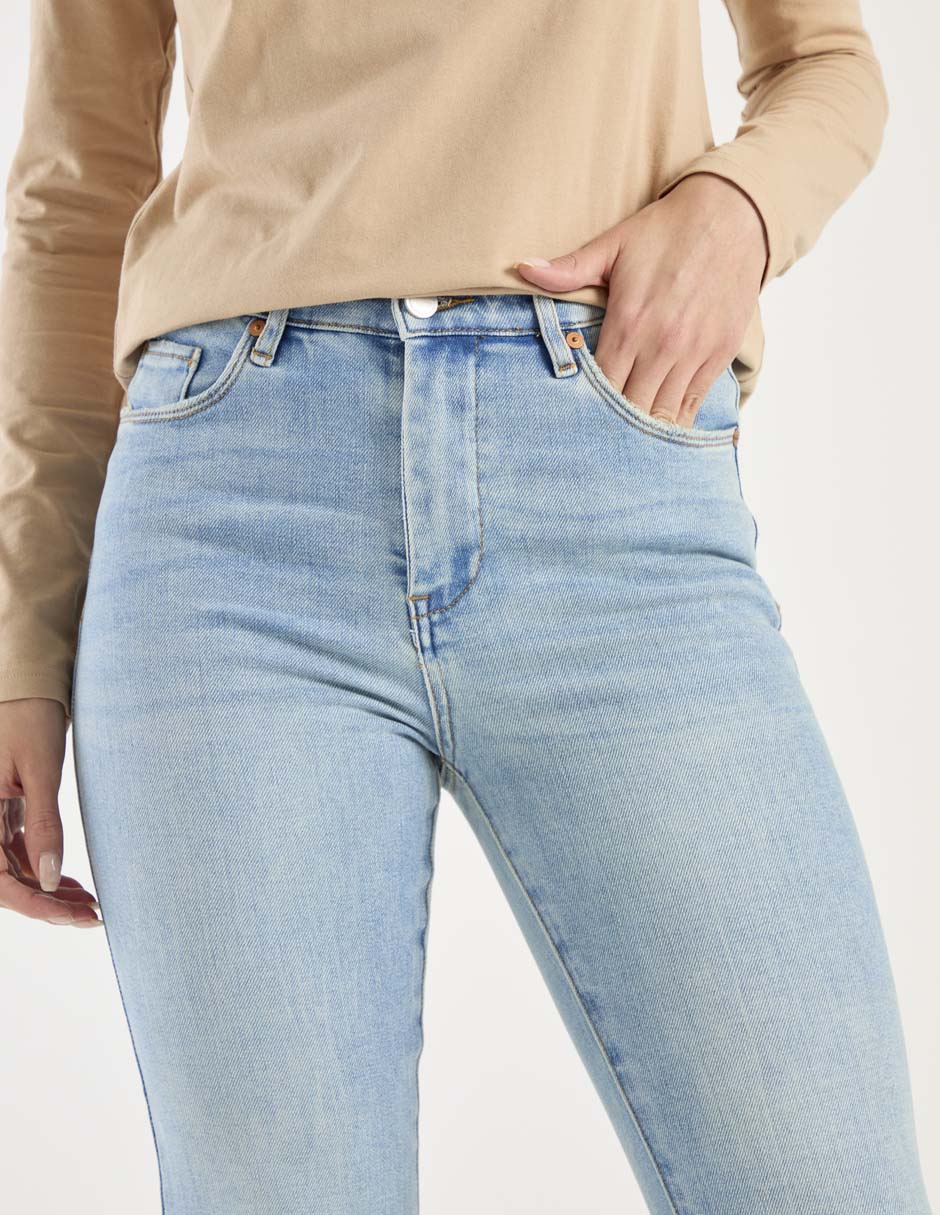 Jeans slim para mujer 4