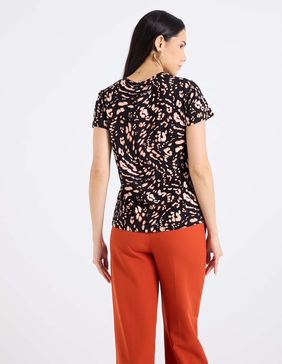 Playera manga corta cuello redondo para mujer 2