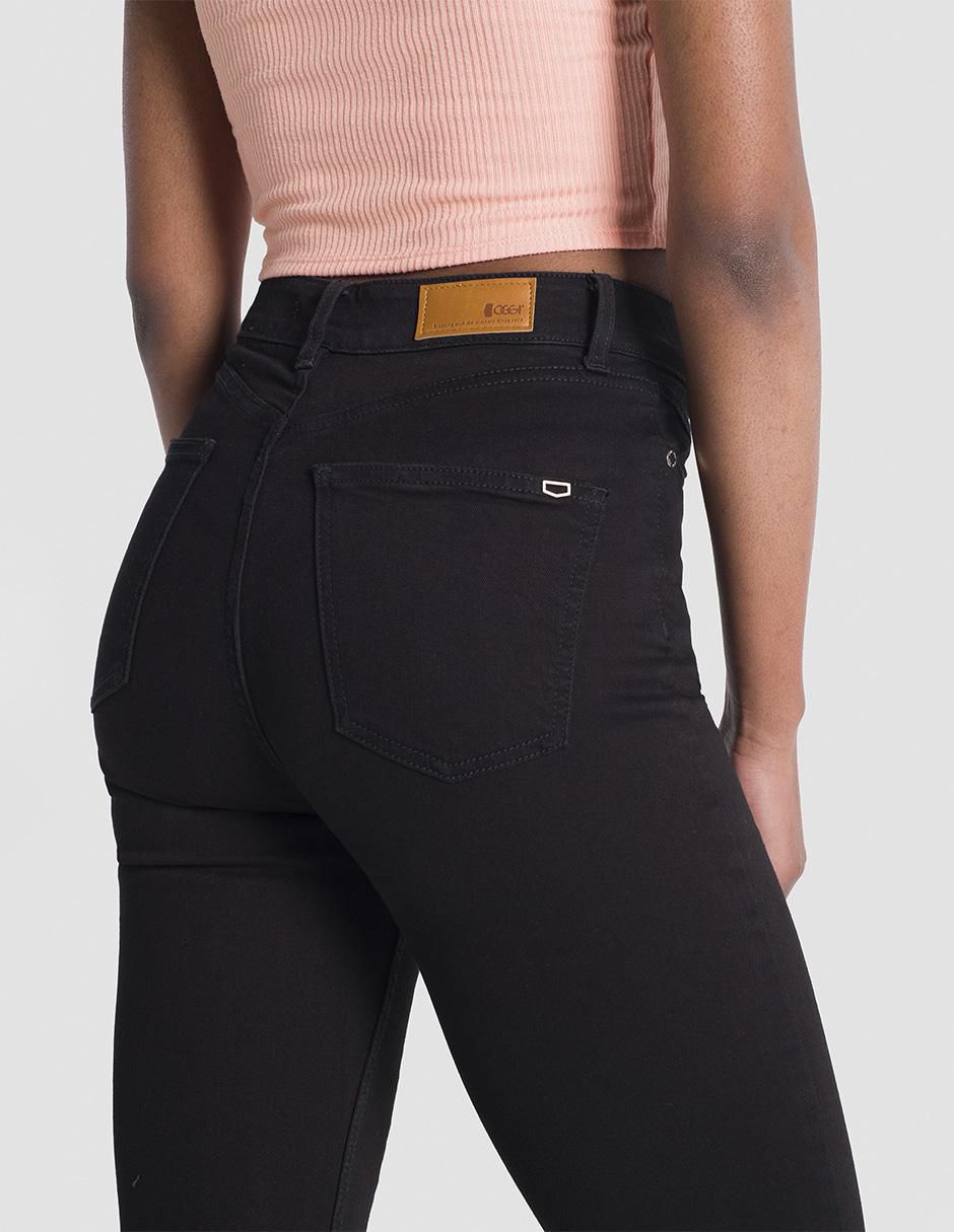 Jeans relaxed flare para mujer 5