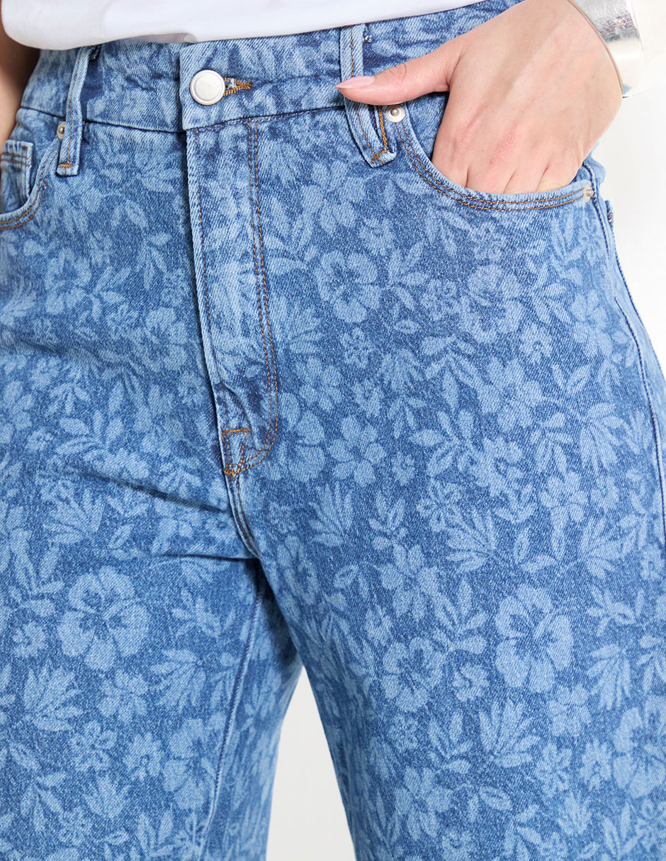 Jeans amplio para mujer 4