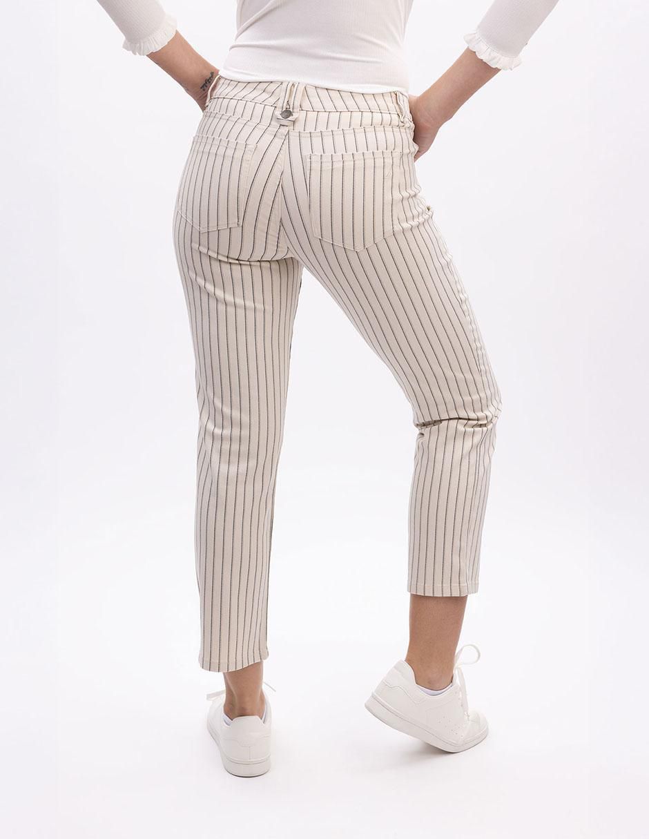 Pantalón capri slim para mujer 3