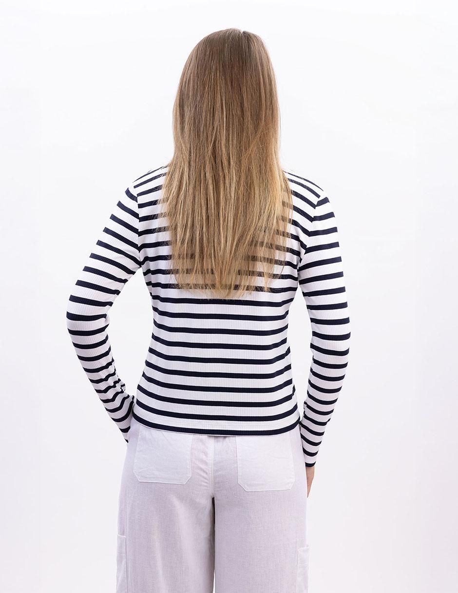 Playera manga larga cuello V para mujer 3