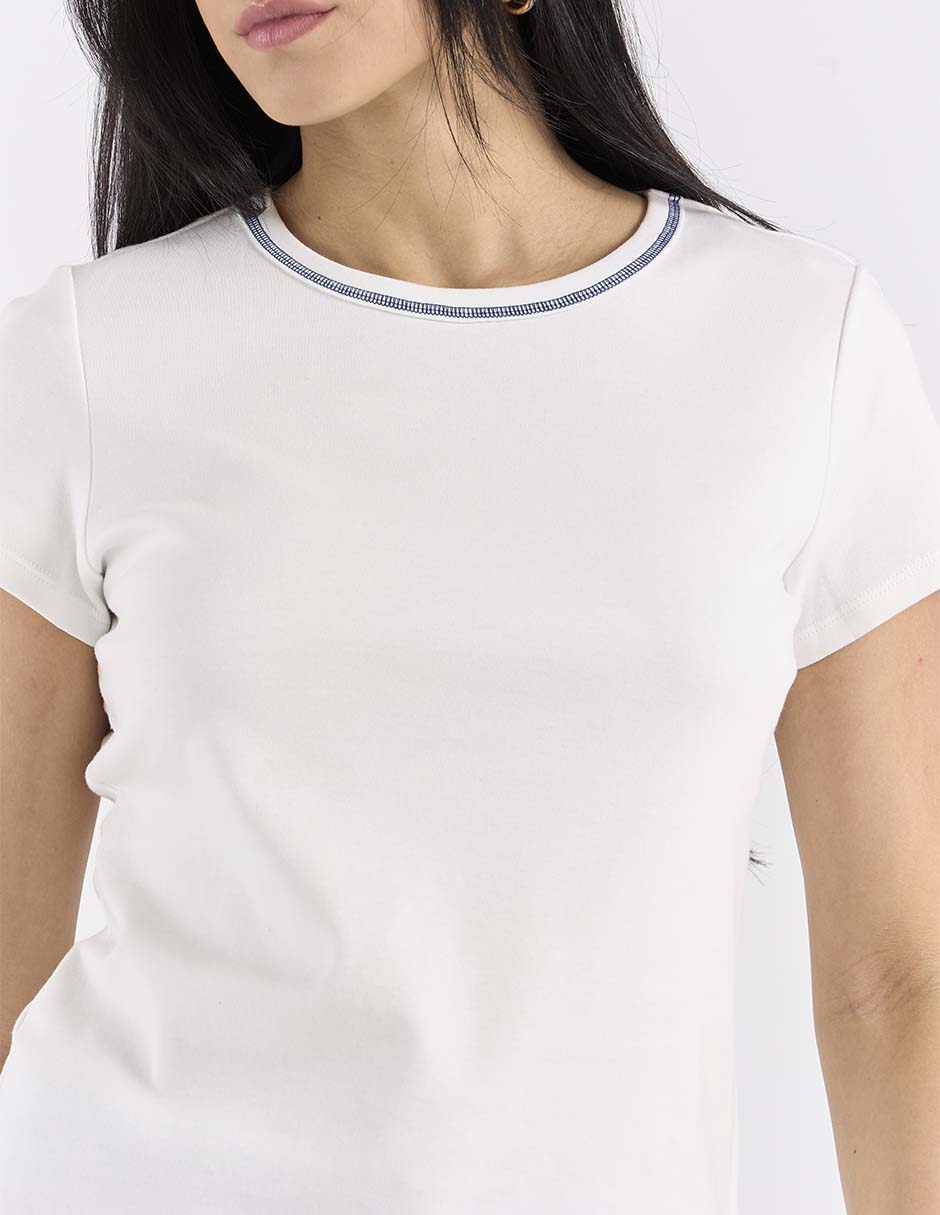 Playera manga corta cuello redondo para mujer 4