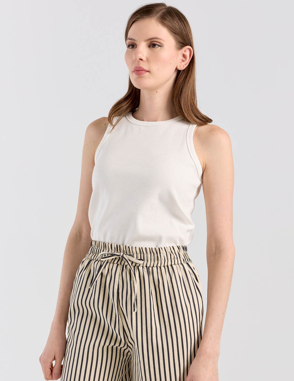 Top cuello redondo