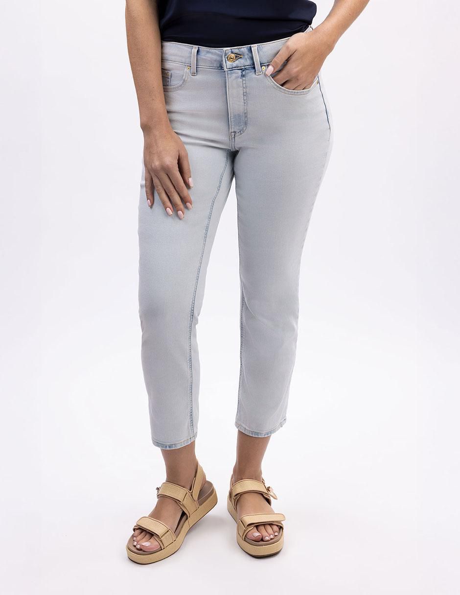 Jeans capri slim para mujer Jeans capri slim para mujer