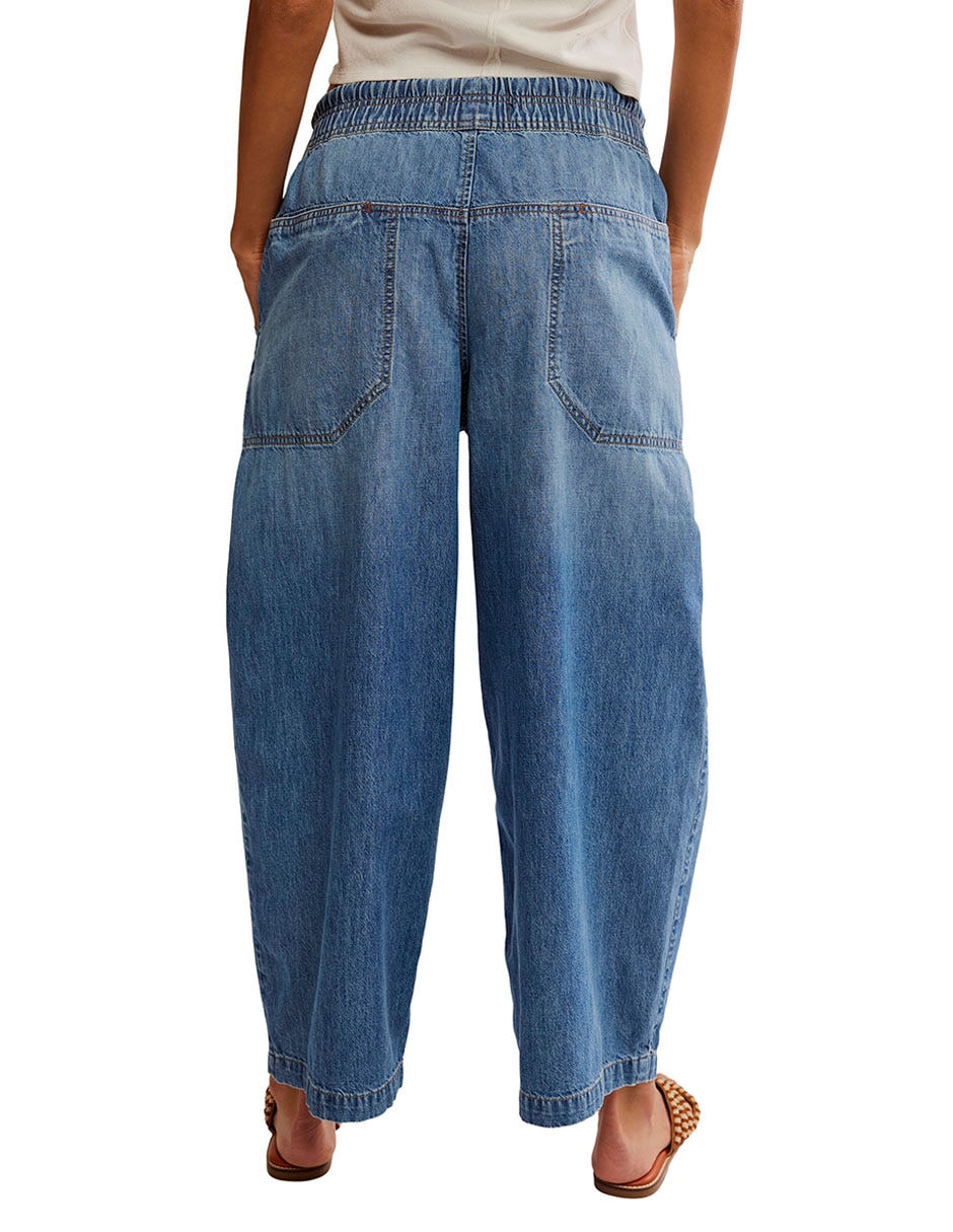 Jeans coulotte acampanado para mujer 4