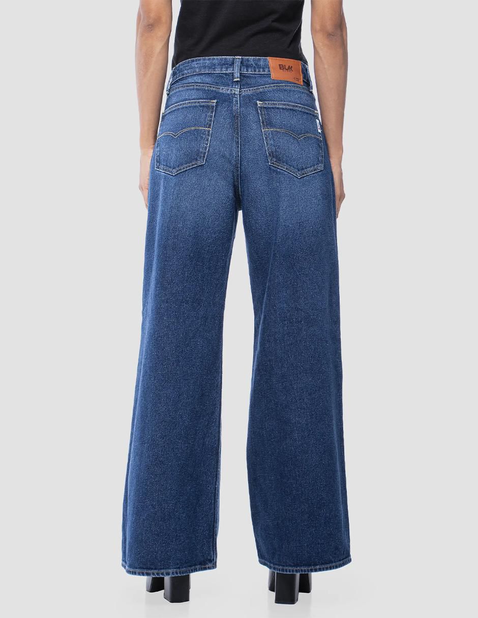 Jeans relaxed wide leg corte media cintura para mujer 3