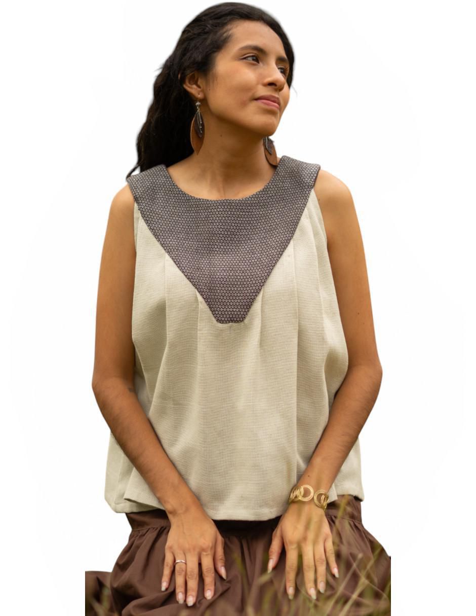Blusa sin manga para mujer 3
