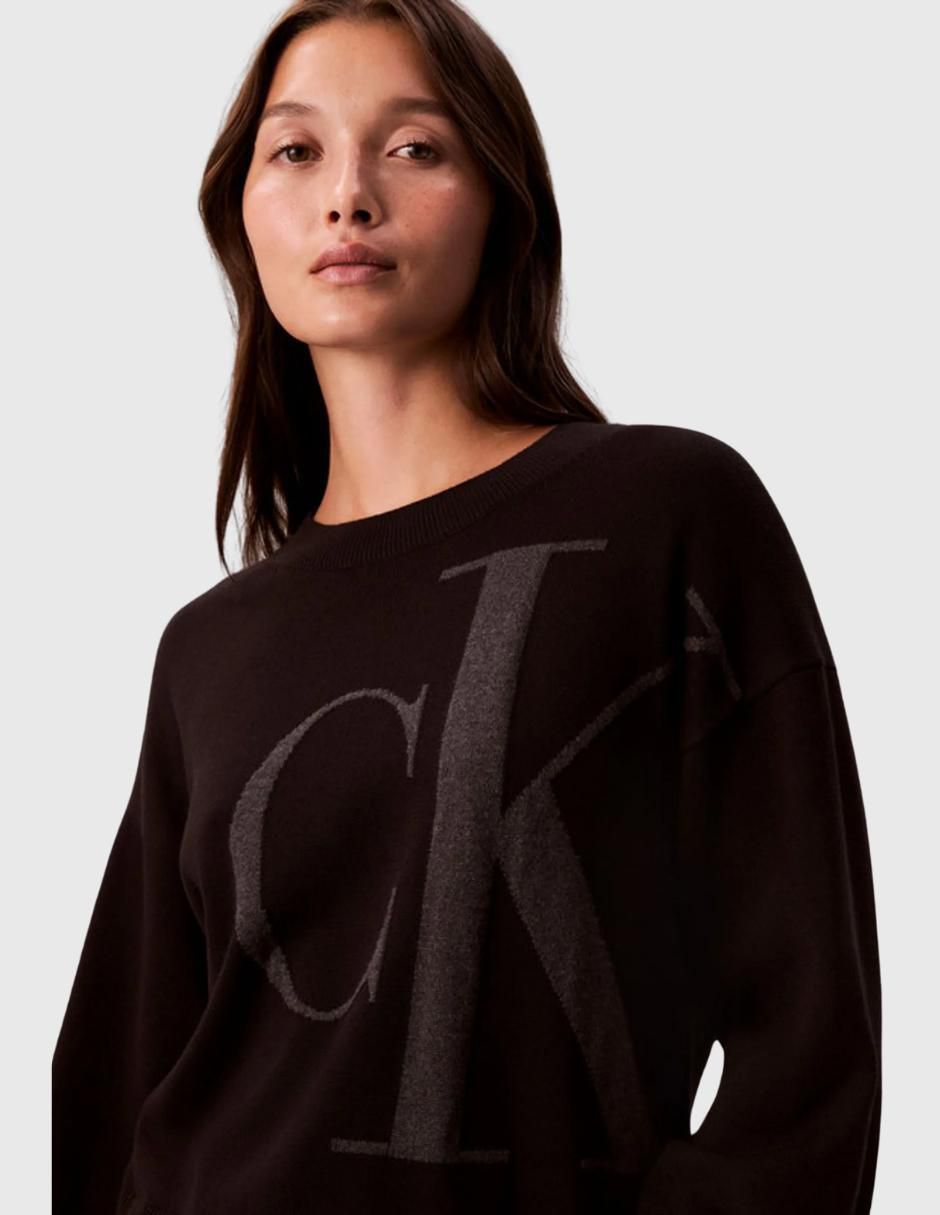 Suéter cuello redondo para mujer