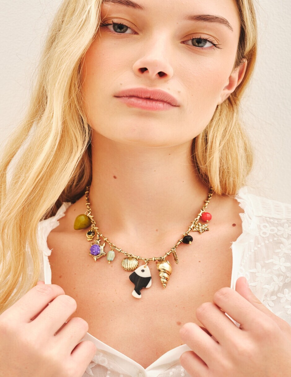 Collar con dije de peces 3