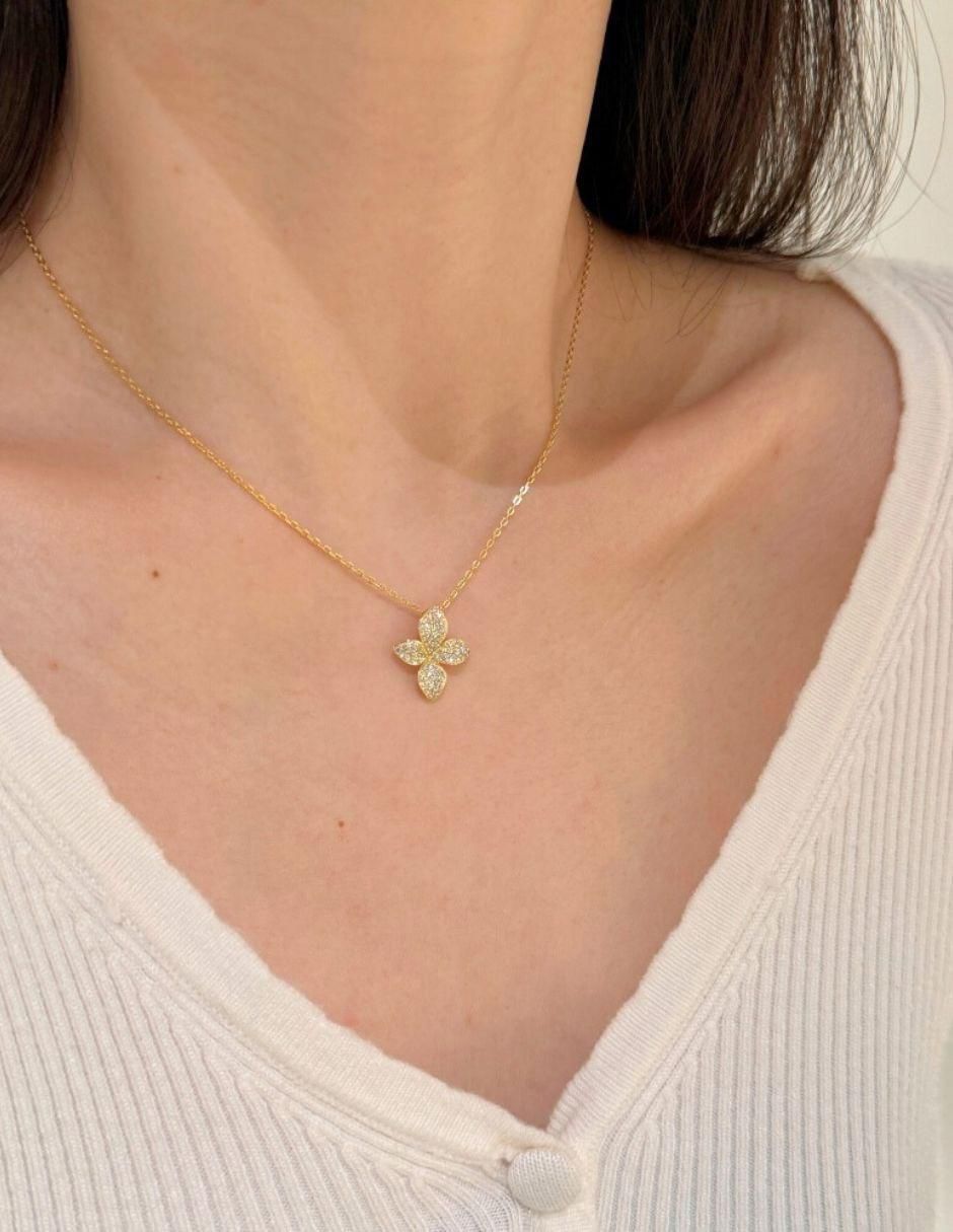 Collar de flor Floralis de plata P925 con acabado baño de oro 4